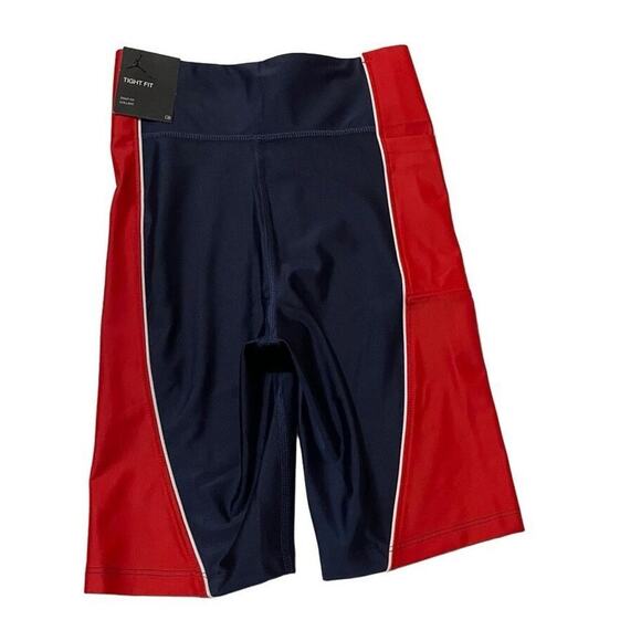 Jordan Essential Activewear Bike Shorts Tight Fit  Size‎ X Small New - Picture 4 of 15